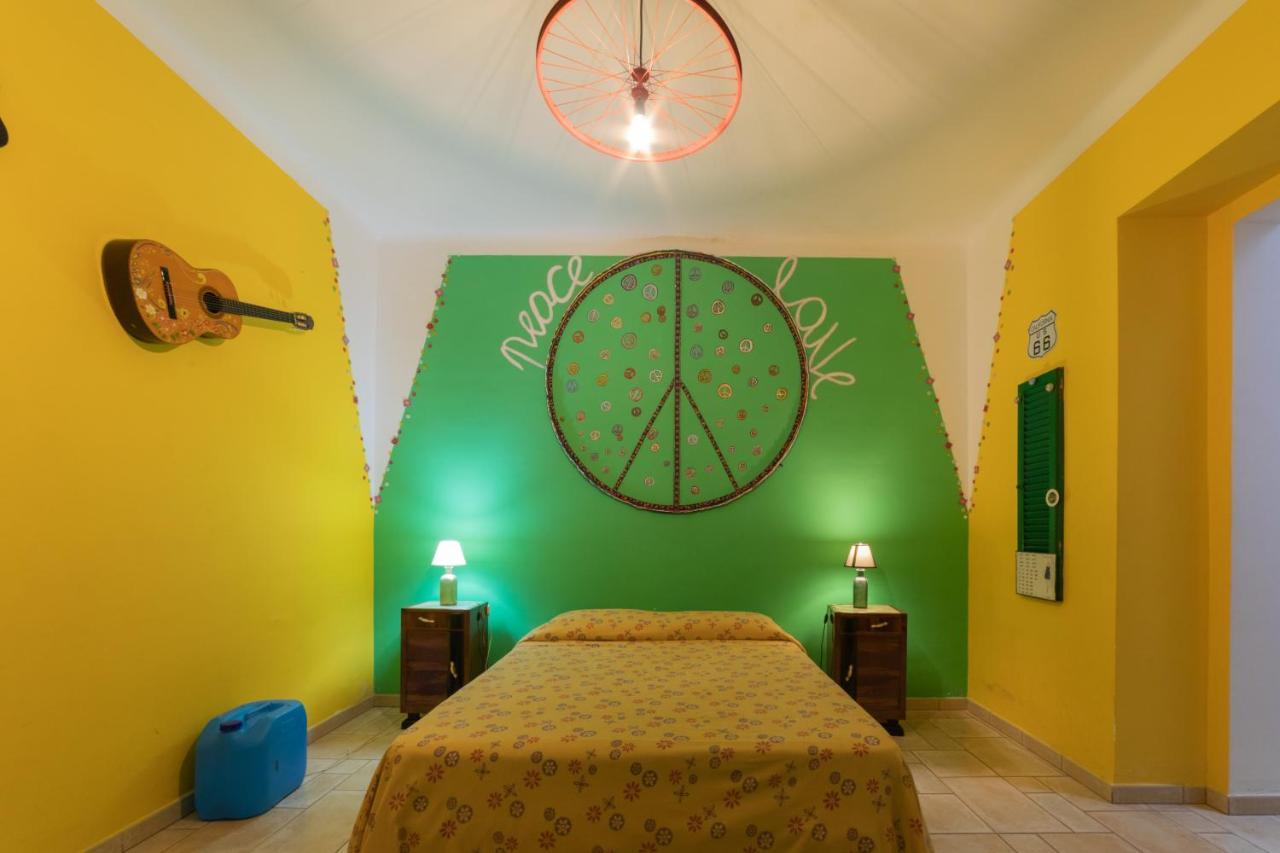 Art Rooms Joyful People Alberobello Eksteriør billede