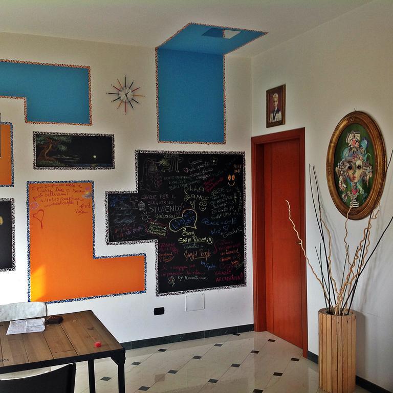 Art Rooms Joyful People Alberobello Eksteriør billede